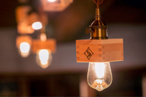 枡を使った内装材　MASPACIO　施工事例　炭焼ひばち２